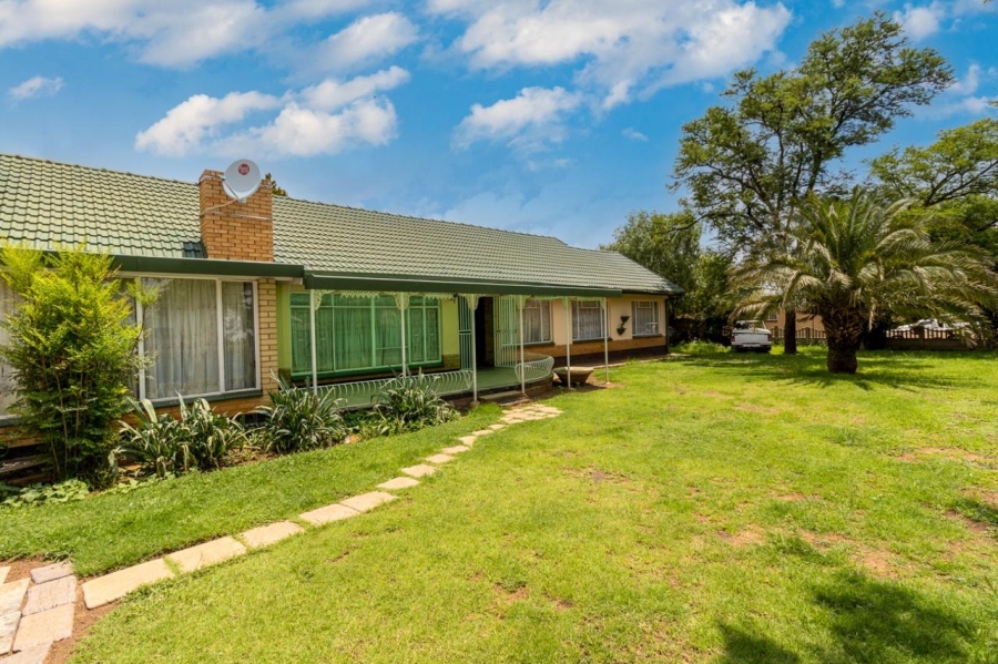 3 Bedroom Property for Sale in Declercqville North West